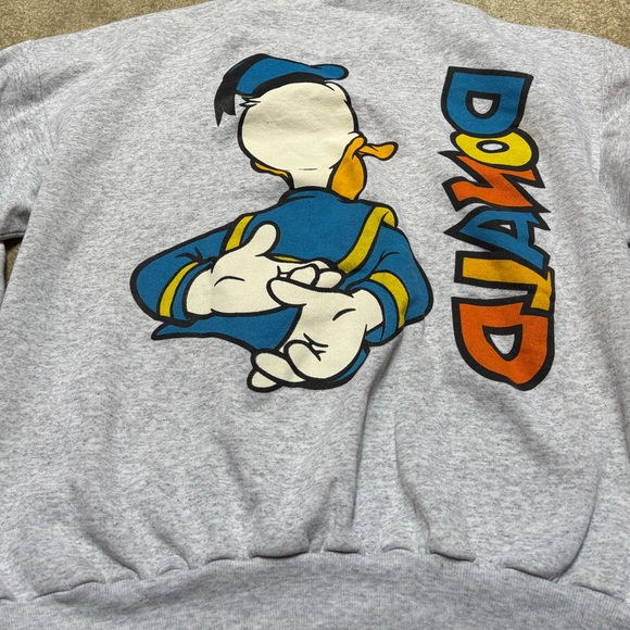 Vintage Disney Donald Duck Sweatshirt - Picture 2 of 3